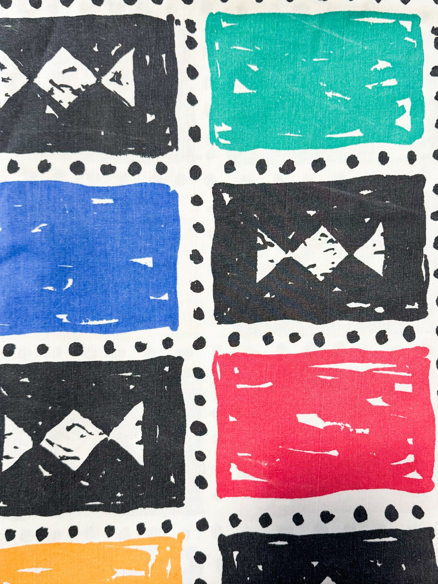 90’s Scribble Grid Fabric