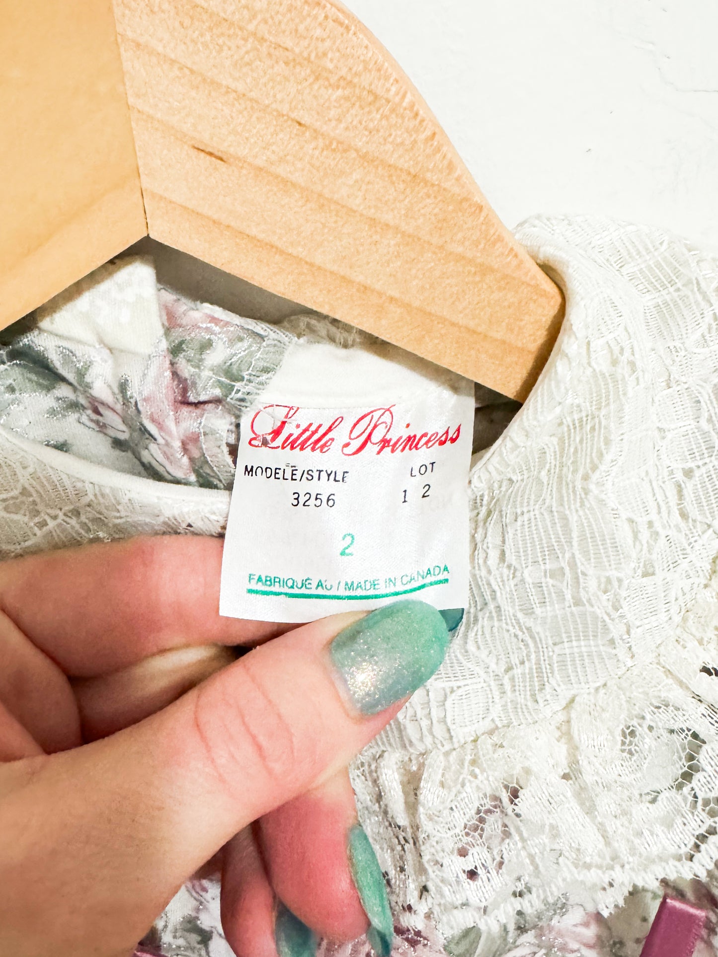 Little Princess Floral Rose Dress
Size 2