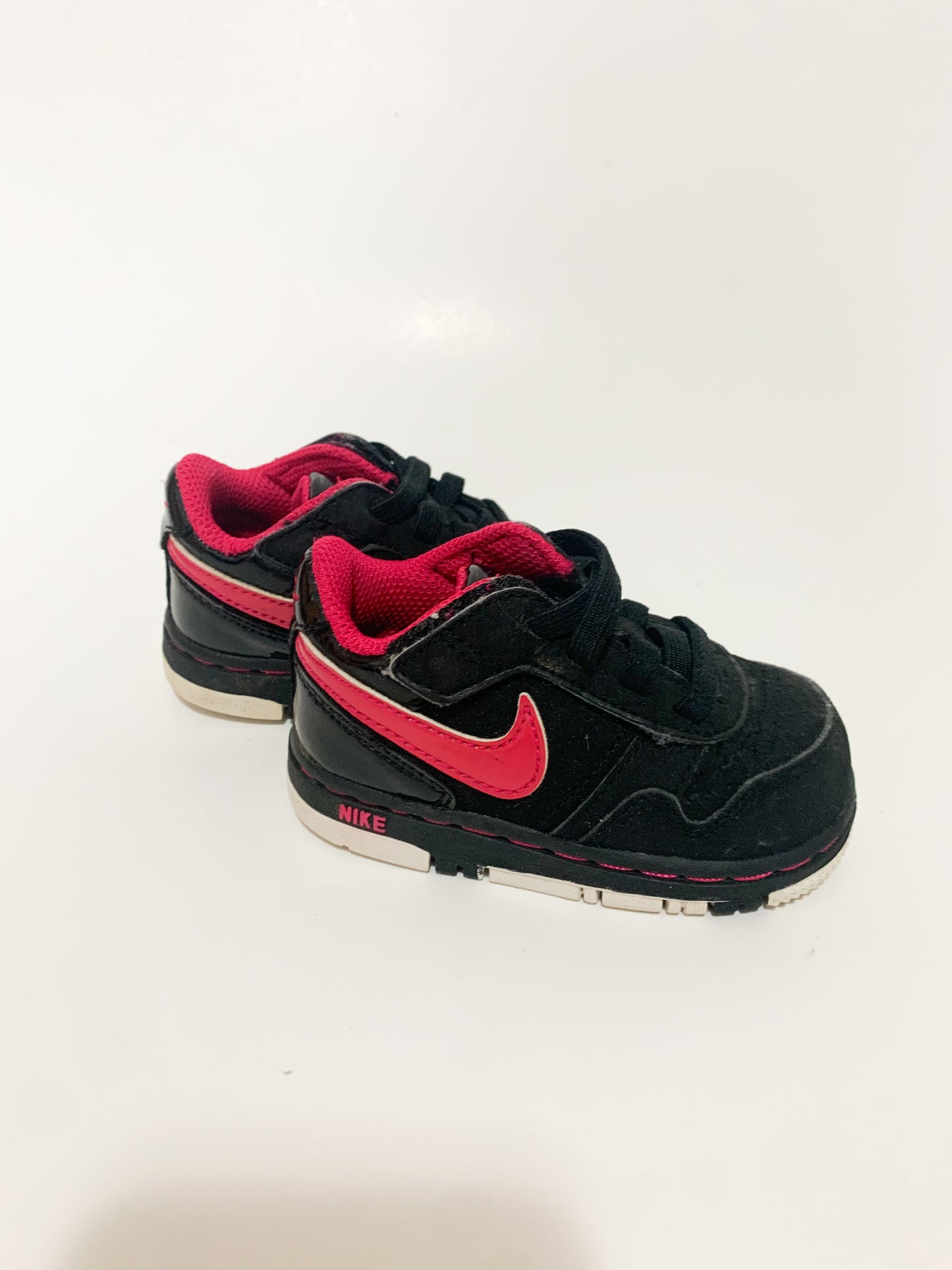 Nike Suede and Patent Velcro Sneakers Size 4 Toddler