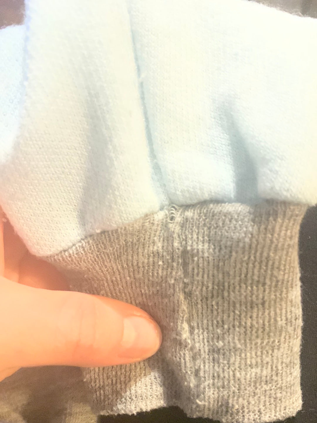 Vintage V-Neck Sweatshirt 10-12 years