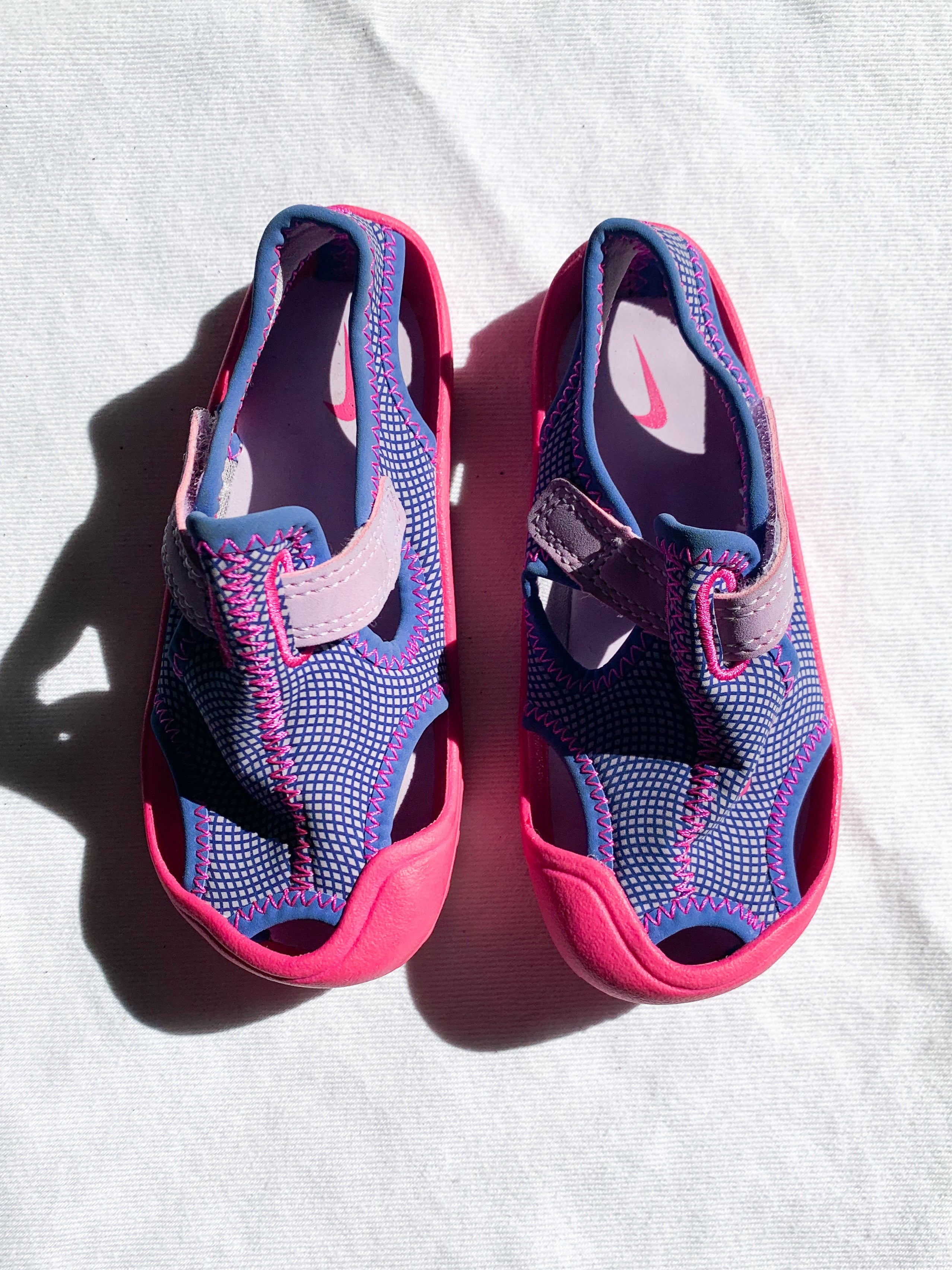 Nike Sunray Protect Water Shoes 8C Ashes Posy