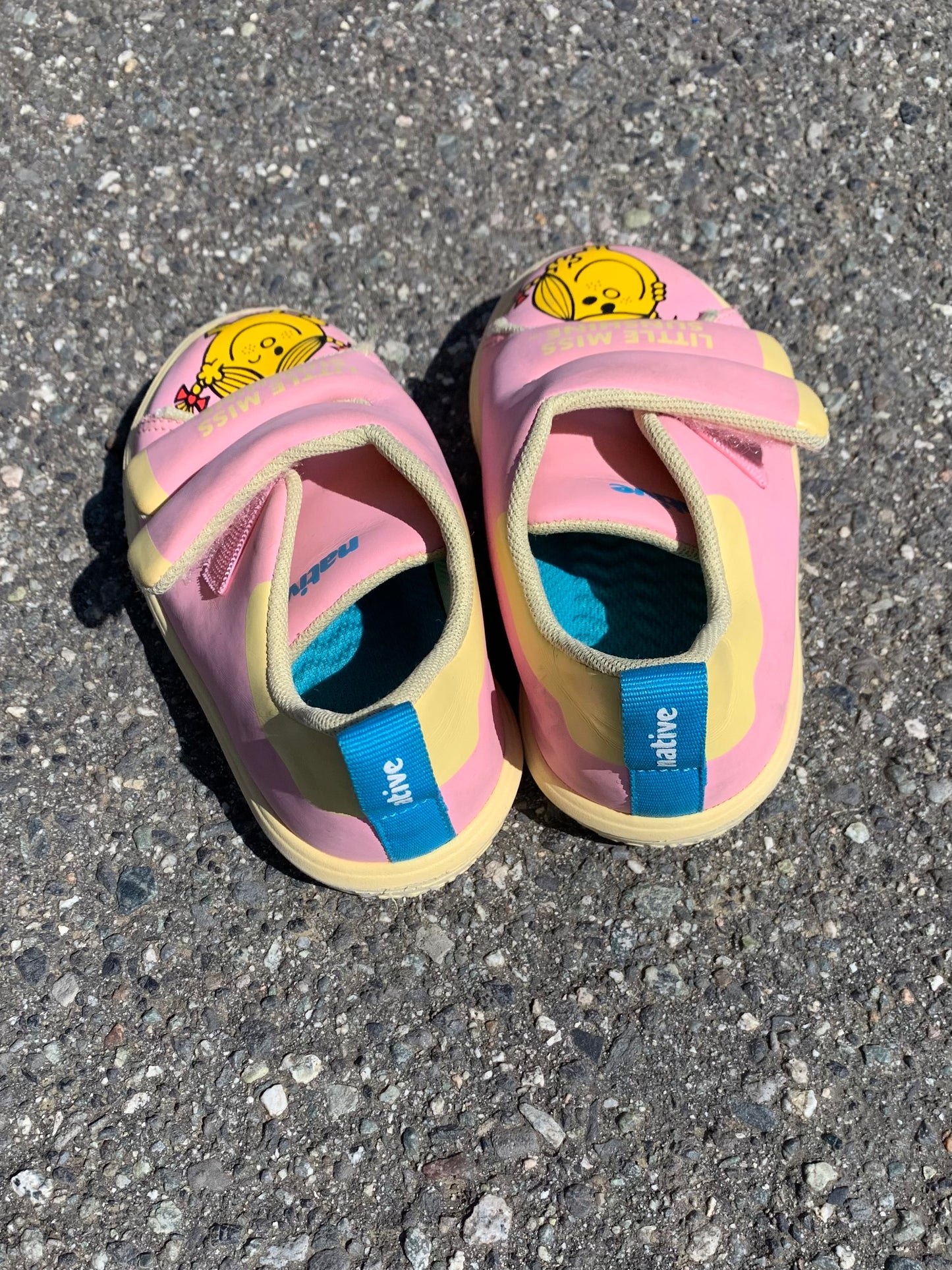 Native Little Miss Sunshine Velcro Shoes 8C