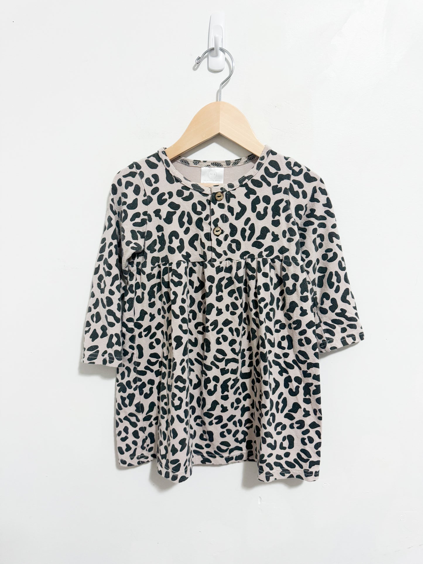 Tiny Button Apparel Animal Print Dress 2 years