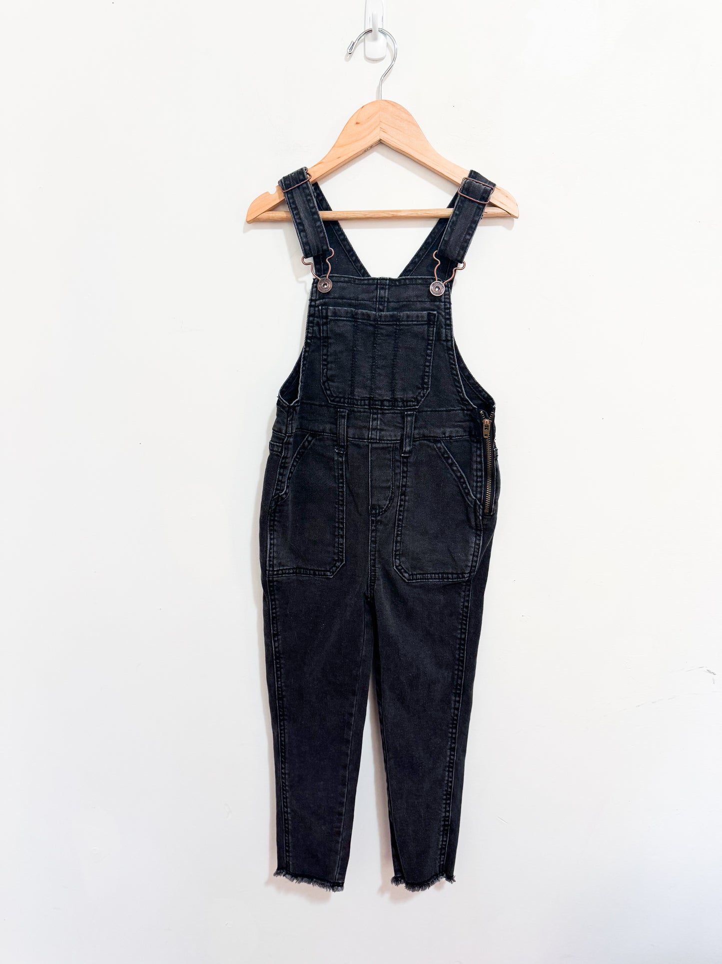 Modern Oshkosh Charcoal Overalls 5 years