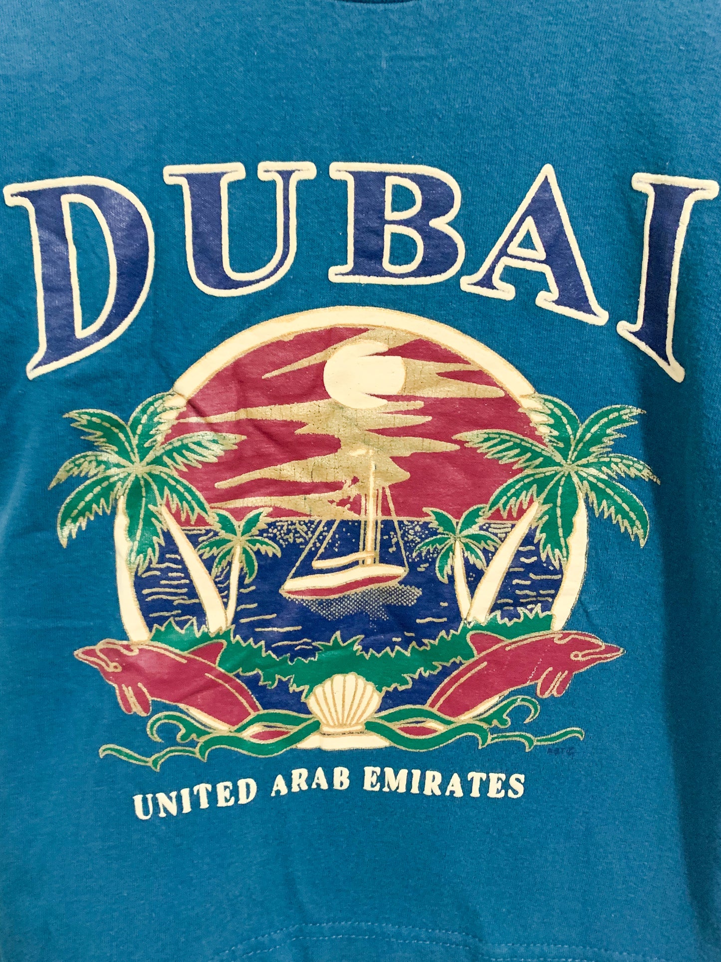 Vintge Dubai T-Shirt 6-7 years