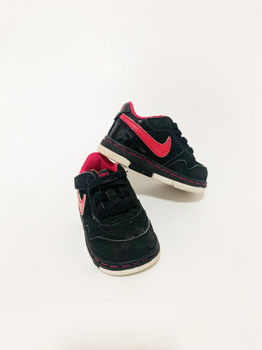 Nike Suede and Patent Velcro Sneakers Size 4 Toddler