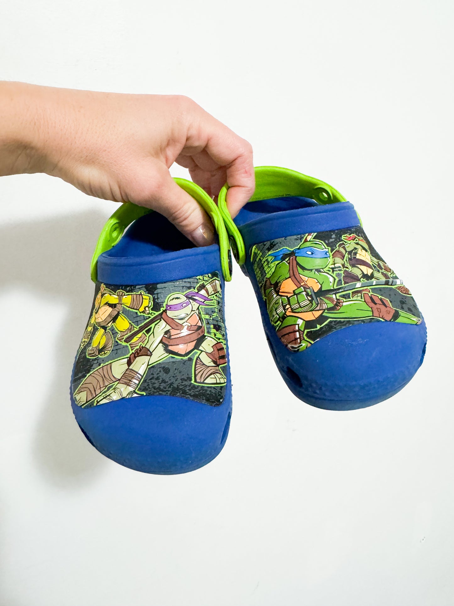 Teenage Mutant Ninja Turtles Crocs 8/9C