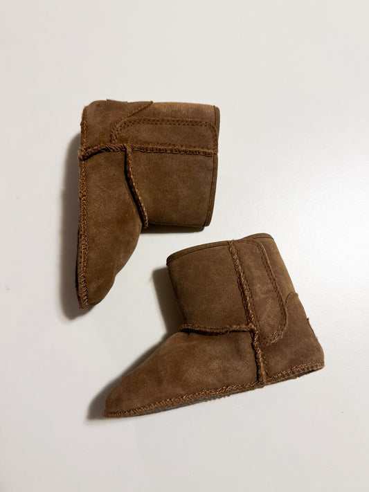 Ugg Suede Crib Boots 5US