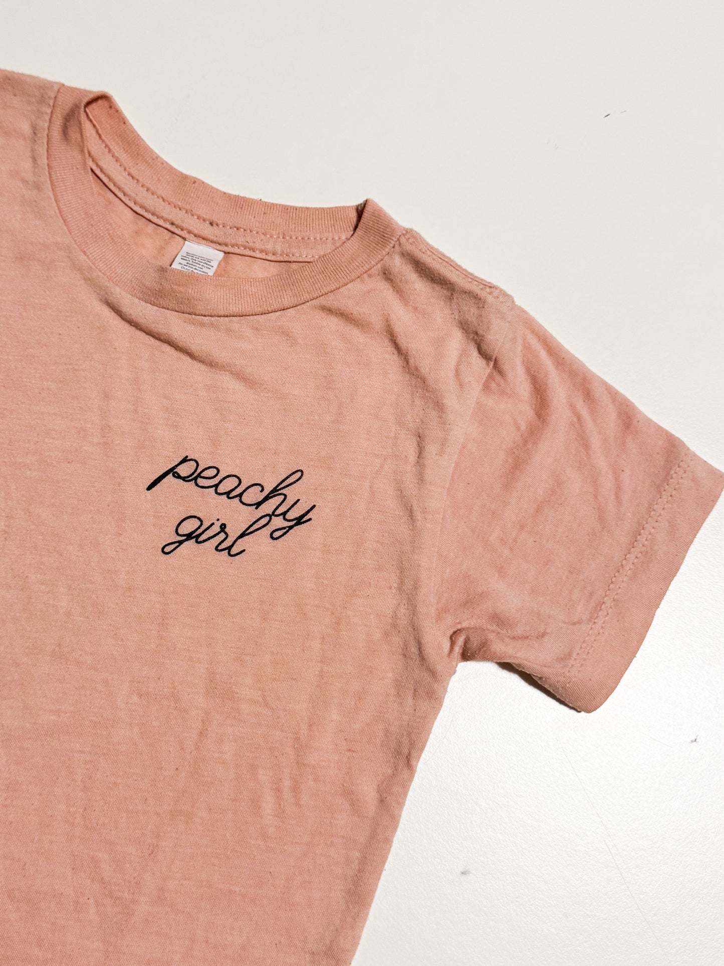 Peachy Girl T-shirt size 2-3y