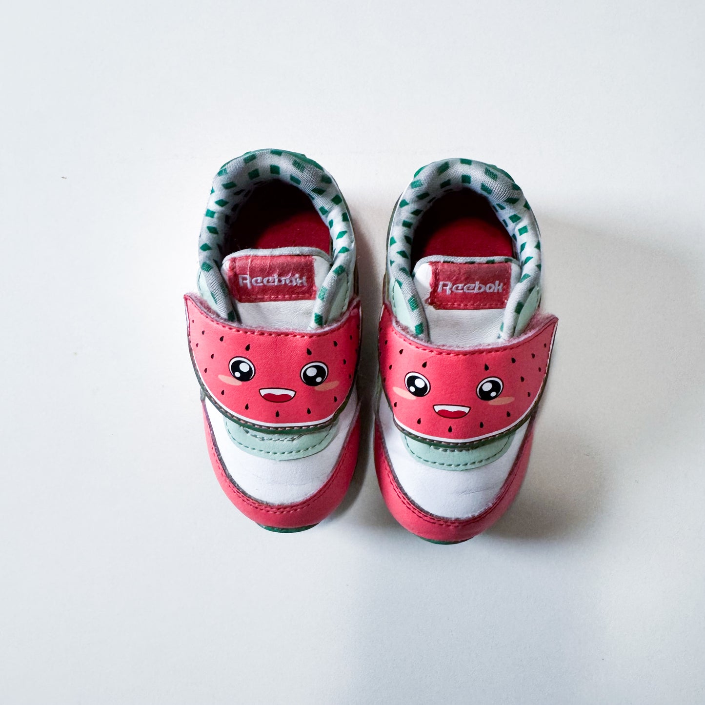Reebok Watermelon Jog 2.0 Velcro Sneakers size 5 Toddler
