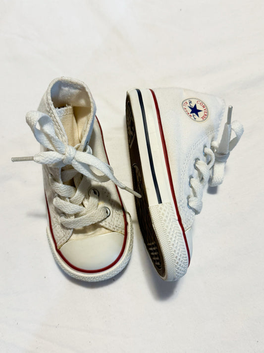 Converse Chuck Taylor High-Tops 5US