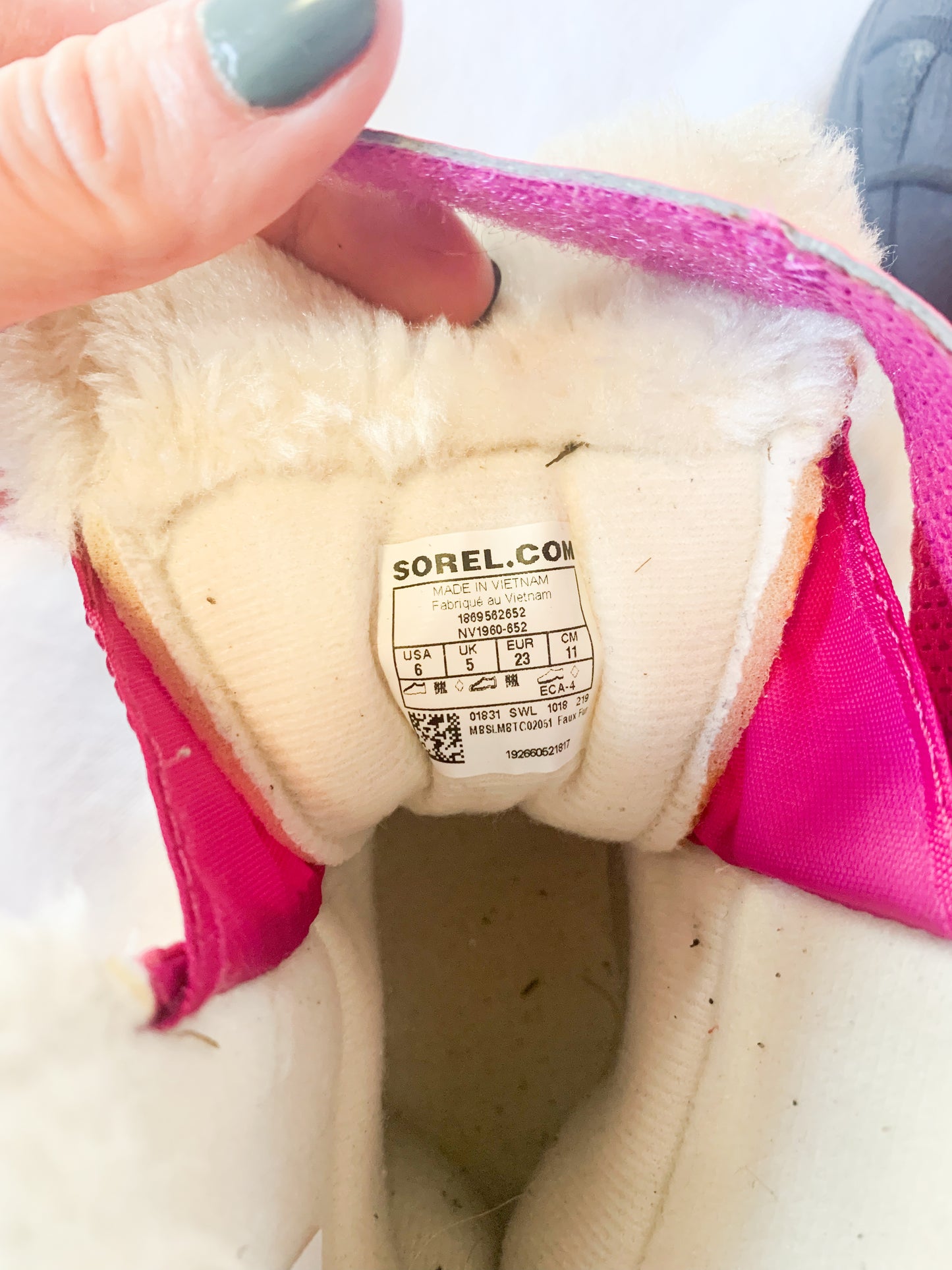 Sorel Snow Commander Boots Size 6C 1-2.5 years