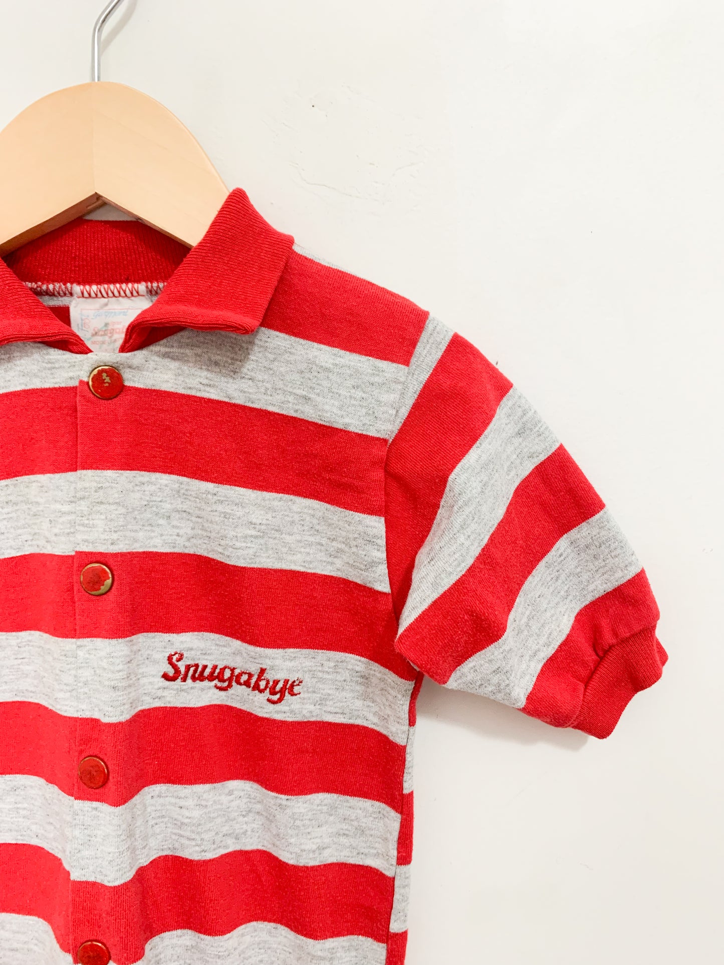 Vintage Snugabye Sleeper 3-9 months